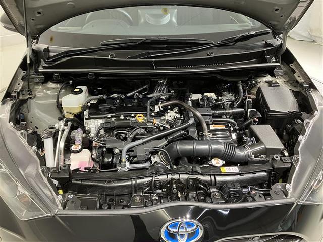 ヤリス ハイブリッドＧ　ＬＥＤライト　フルセグＴＶ　サイドエアバッグ　スマートキ　Ｂモニター　ＥＴＣ車載器　横滑り防止装置　クルコン　パワステ　メモリーナビゲーション　キーフリー　オートエアコン　ナビ＆ＴＶ　ＤＶＤ　ＡＢＳ（10枚目）