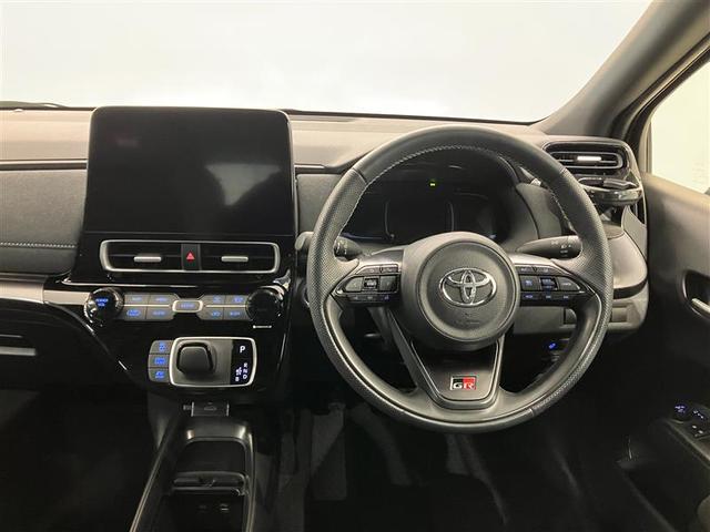 アクア ＧＲスポーツ　スマートキー＆プッシュスタート　ＬＥＤライト　衝突軽減ブレーキ　地デジ　ワンオーナー車　クルコン　メモリナビ　横滑り防止装置　オートエアコン　キーレス　ＥＴＣ　アルミホイール　Ｗエアバッグ　ＡＢＳ（5枚目）