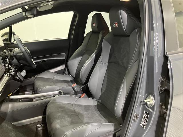 アクア ＧＲスポーツ　スマートキー＆プッシュスタート　ＬＥＤライト　衝突軽減ブレーキ　地デジ　ワンオーナー車　クルコン　メモリナビ　横滑り防止装置　オートエアコン　キーレス　ＥＴＣ　アルミホイール　Ｗエアバッグ　ＡＢＳ（6枚目）