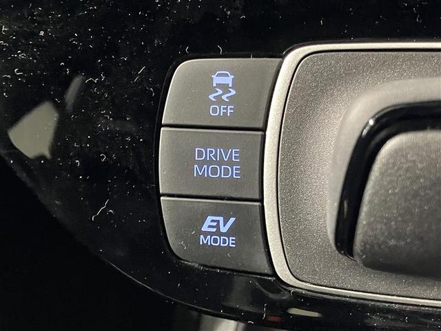 アクア ＧＲスポーツ　スマートキー＆プッシュスタート　ＬＥＤライト　衝突軽減ブレーキ　地デジ　ワンオーナー車　クルコン　メモリナビ　横滑り防止装置　オートエアコン　キーレス　ＥＴＣ　アルミホイール　Ｗエアバッグ　ＡＢＳ（19枚目）