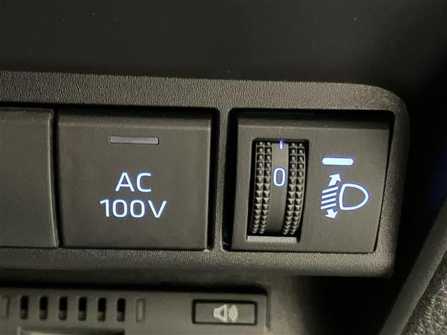 アクア ＧＲスポーツ　スマートキー＆プッシュスタート　ＬＥＤライト　衝突軽減ブレーキ　地デジ　ワンオーナー車　クルコン　メモリナビ　横滑り防止装置　オートエアコン　キーレス　ＥＴＣ　アルミホイール　Ｗエアバッグ　ＡＢＳ（29枚目）