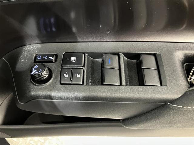 アクア ＧＲスポーツ　スマートキー＆プッシュスタート　ＬＥＤライト　衝突軽減ブレーキ　地デジ　ワンオーナー車　クルコン　メモリナビ　横滑り防止装置　オートエアコン　キーレス　ＥＴＣ　アルミホイール　Ｗエアバッグ　ＡＢＳ（31枚目）