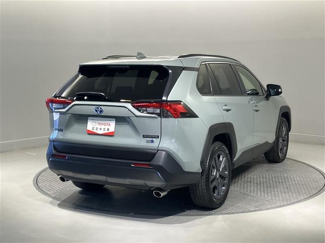 ＲＡＶ４ ハイブリッドアドベンチャー　ＬＥＤヘッドライト　エアバッグ　ＡＢＳ　衝突軽減システム　クルーズコントロール　アルミホイール　横滑り防止　ワンオ－ナ－　キーレス　メモリーナビ　スマートキー　４ＷＤ　ナビ　オートエアコン　リアカメラ（4枚目）
