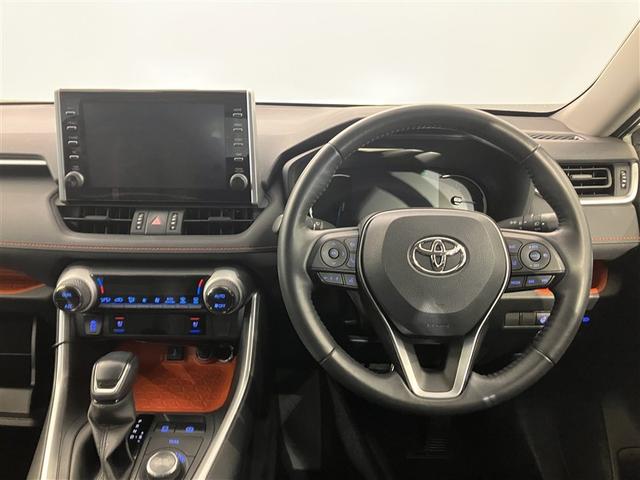 ＲＡＶ４ ハイブリッドアドベンチャー　ＬＥＤヘッドライト　エアバッグ　ＡＢＳ　衝突軽減システム　クルーズコントロール　アルミホイール　横滑り防止　ワンオ－ナ－　キーレス　メモリーナビ　スマートキー　４ＷＤ　ナビ　オートエアコン　リアカメラ（5枚目）