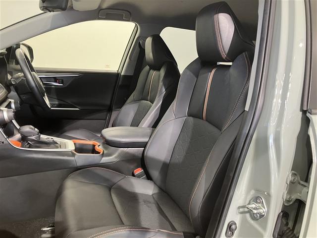 ＲＡＶ４ ハイブリッドアドベンチャー　ＬＥＤヘッドライト　エアバッグ　ＡＢＳ　衝突軽減システム　クルーズコントロール　アルミホイール　横滑り防止　ワンオ－ナ－　キーレス　メモリーナビ　スマートキー　４ＷＤ　ナビ　オートエアコン　リアカメラ（6枚目）