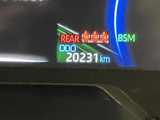 ＲＡＶ４ ハイブリッドアドベンチャー　ＬＥＤヘッドライト　エアバッグ　ＡＢＳ　衝突軽減システム　クルーズコントロール　アルミホイール　横滑り防止　ワンオ－ナ－　キーレス　メモリーナビ　スマートキー　４ＷＤ　ナビ　オートエアコン　リアカメラ（12枚目）