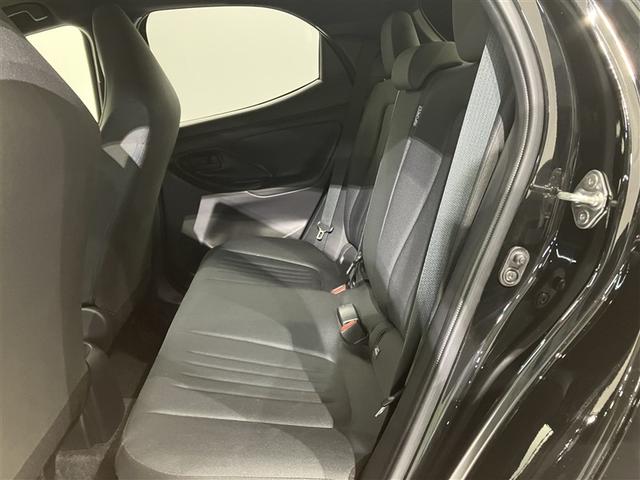 ヤリス ハイブリッドG LEDライト フルセグTV サイドエアバッグ スマートキ Bモニター ETC車載器 横滑り防止装置 クルコン パワステ キーフリー オートエアコン ABS Wエアバック TV パワーウィンドウ(7枚目)