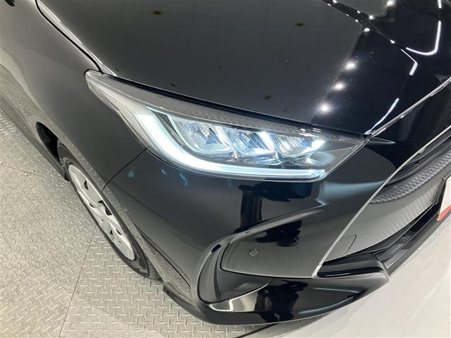 ヤリス ハイブリッドG LEDライト フルセグTV サイドエアバッグ スマートキ Bモニター ETC車載器 横滑り防止装置 クルコン パワステ キーフリー オートエアコン ABS Wエアバック TV パワーウィンドウ(9枚目)
