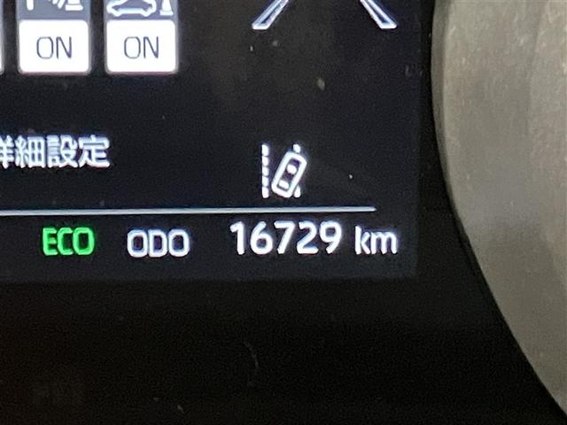 ヤリス ハイブリッドG LEDライト フルセグTV サイドエアバッグ スマートキ Bモニター ETC車載器 横滑り防止装置 クルコン パワステ キーフリー オートエアコン ABS Wエアバック TV パワーウィンドウ(12枚目)