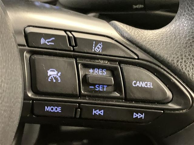 ヤリス ハイブリッドG LEDライト フルセグTV サイドエアバッグ スマートキ Bモニター ETC車載器 横滑り防止装置 クルコン パワステ キーフリー オートエアコン ABS Wエアバック TV パワーウィンドウ(24枚目)