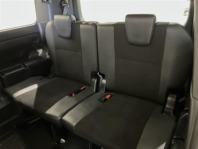 ノア Ｓｉ　ダブルバイビーＩＩ　横滑防止装置　ＰＣＳ　スマートキ－　Ｗエアコン　Ｂモニター　フルセグテレビ　ＥＴＣ付き　オートエアコン　ＰＳ　クルーズＣ　ナビ＆ＴＶ　ＰＷ　ワンオーナ　ＬＥＤヘッド　ＡＢＳ　３列シート　メモリナビ（8枚目）