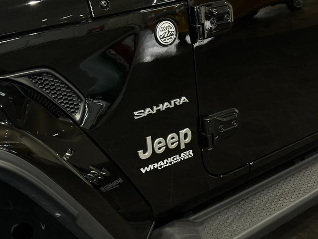ジープ・ラングラーアンリミテッド サハラ　ワンオーナー車輌　レザーシート　シートヒーター・シートベンチレーション　純正１８インチホイール　８．４インチＵ－ＣＯＮＮＥＣＴナビ　アップルカープレイ　ＡＬＰＩＮＥオーディオ　　ステアリングヒーター（38枚目）