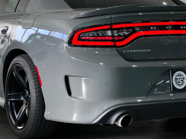 　２０１８年式　ＳＲＴ８　３９２ＨＥＭＩ　デストロイヤーグレーカラー　サンルーフ付き　Ｂｒｅｍｂｏキャリパー　ブラックレザーシート　ＥＴＣ　Ｂｌｕｅｔｏｏｔｈ機能　アップルカープレイ　ハーマンカードン(59枚目)