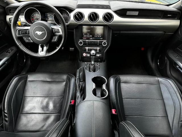 マスタング ５０イヤーズ　エディション　ＧＴ５００　ＳＨＥＬＢＹ　ＳＴＹＬＥ　限定３５０台　トリプルイエロー　ベンチレーション　シートヒーター　バックカメラ　ディスプレイオーディオ　ブラックストライプ　ＥＴＣ　ドライブレコーダー（14枚目）