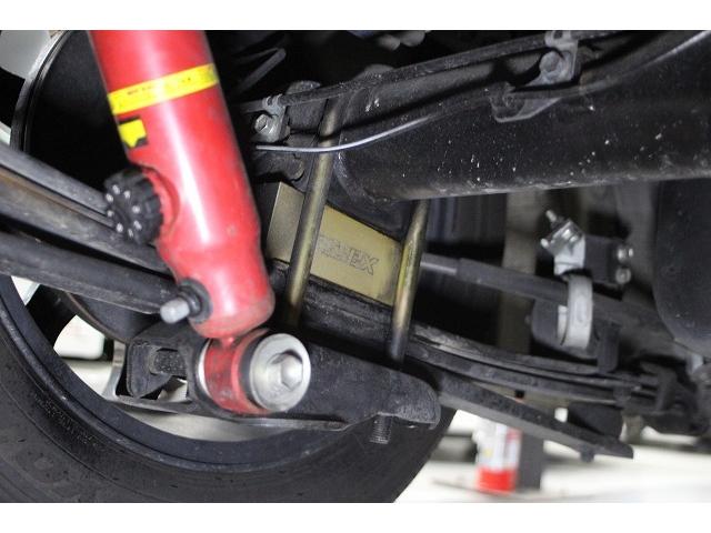 スーパーGL ダークプライム 両側電動スライドx黒革調シ-トカバ-xESSEXスポイラ-xESSEX17AWx2インチロ-ダウンxLEDヘッドxLEDフォグxスマ-トキ-xナビTVxフリップダウンモニタ-xバックカメラxETC(60枚目)