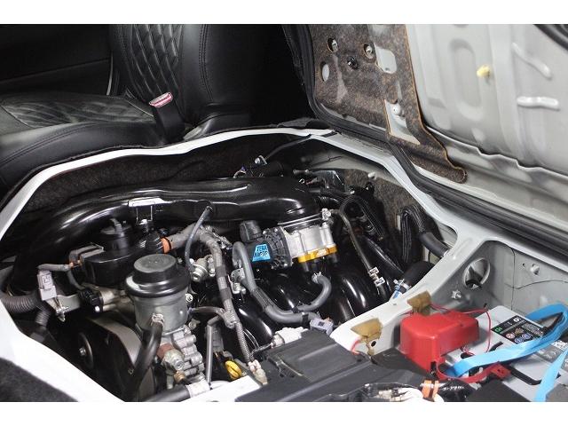 スーパーGL ダークプライム 両側電動スライドx黒革調シ-トカバ-xESSEXスポイラ-xESSEX17AWx2インチロ-ダウンxLEDヘッドxLEDフォグxスマ-トキ-xナビTVxフリップダウンモニタ-xバックカメラxETC(67枚目)