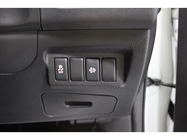 エクストレイル ２０ＧＴ　Ｓ　Ｔ３１後期型ｘ１オーナーｘカブロンシートｘナビＴＶｘバックカメラｘ左サイドカメラｘＥＴＣｘインテリジェントキ－ｘキセノンヘッドライトｘＬＥＤフォグｘＬＥＤナンバー灯ｘ１７ＡＷｘディ－ゼルタ－ボ４ＷＤ（17枚目）