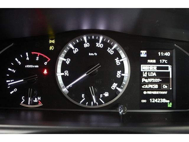 ハイエースバン スーパーGL ダークプライムII 6型x4WDxセ-フティセンスxインテリジェントクリアランスソナーxTRDスポイラーxTRD15AWxアルパイン11インチナビxパノラミックビューモニタxデジタルインナーミラーxハーフレザーx両側電動(12枚目)