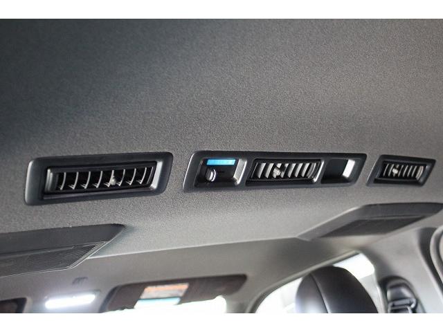 ハイエースバン スーパーGL ダークプライムII 6型x4WDxセ-フティセンスxインテリジェントクリアランスソナーxTRDスポイラーxTRD15AWxアルパイン11インチナビxパノラミックビューモニタxデジタルインナーミラーxハーフレザーx両側電動(31枚目)