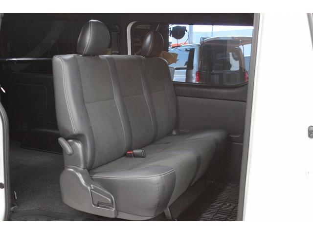 ハイエースバン スーパーＧＬ　ダークプライムＩＩ　７型ｘ４ＷＤｘセ－フティセンスｘインテリジェントクリアランスソナーｘモデリスタエアロｘ純正１５ＡＷｘアルパイン１１インチナビｘパノラミックビューモニタｘデジタルインナーミラーｘハーフレザーｘ両側電動（29枚目）