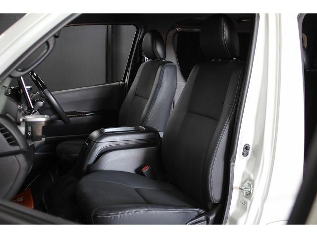 ハイエースバン スーパーＧＬ　ダークプライムＩＩ　７型ｘ４ＷＤｘセ－フティセンスｘインテリジェントクリアランスソナーｘモデリスタエアロｘ純正１５ＡＷｘアルパイン１１インチナビｘパノラミックビューモニタｘデジタルインナーミラーｘハーフレザーｘ両側電動（30枚目）
