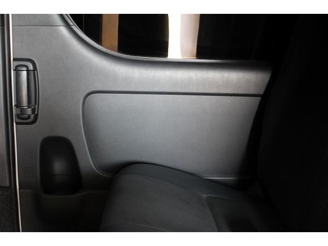 ハイエースバン スーパーＧＬ　ダークプライムＩＩ　７型ｘ４ＷＤｘセ－フティセンスｘインテリジェントクリアランスソナーｘモデリスタエアロｘ純正１５ＡＷｘアルパイン１１インチナビｘパノラミックビューモニタｘデジタルインナーミラーｘハーフレザーｘ両側電動（37枚目）