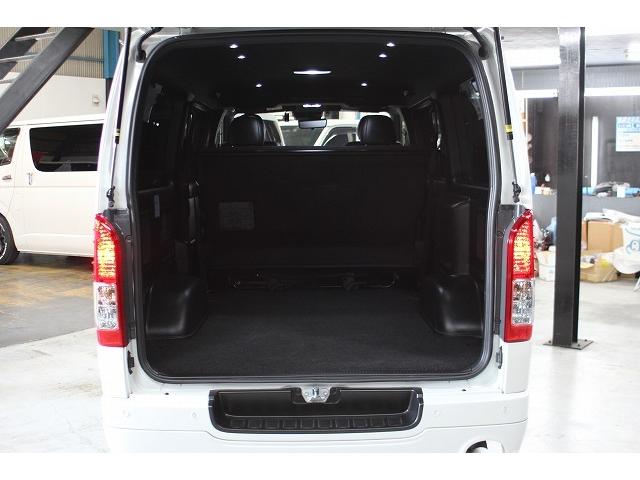 ハイエースバン スーパーＧＬ　ダークプライムＩＩ　７型ｘ４ＷＤｘセ－フティセンスｘインテリジェントクリアランスソナーｘモデリスタエアロｘ純正１５ＡＷｘアルパイン１１インチナビｘパノラミックビューモニタｘデジタルインナーミラーｘハーフレザーｘ両側電動（40枚目）