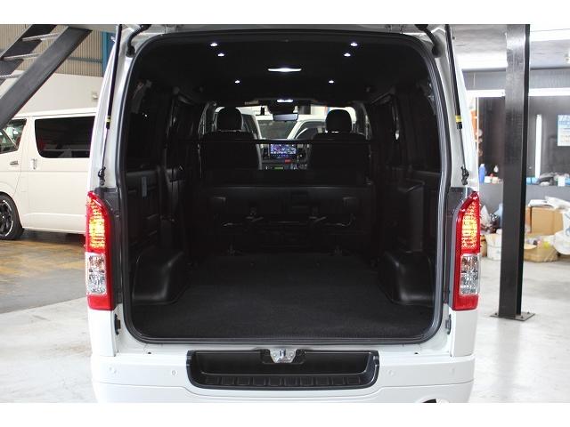 ハイエースバン スーパーＧＬ　ダークプライムＩＩ　７型ｘ４ＷＤｘセ－フティセンスｘインテリジェントクリアランスソナーｘモデリスタエアロｘ純正１５ＡＷｘアルパイン１１インチナビｘパノラミックビューモニタｘデジタルインナーミラーｘハーフレザーｘ両側電動（41枚目）