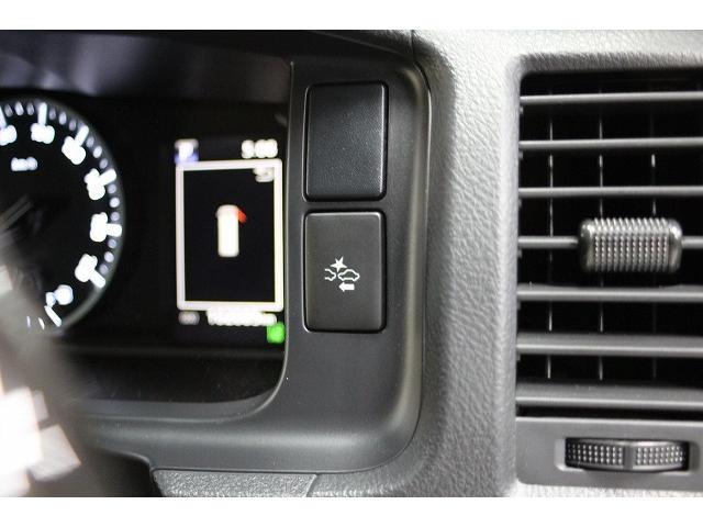ハイエースバン スーパーＧＬ　ダークプライムＩＩ　７型ｘ４ＷＤｘセ－フティセンスｘＴＲＤフロントスポイラーｘマッドフラップｘ１５ＡＷｘインテリジェントクリアランスソナ－ｘ両側電動スライドｘハ－フレザ－ｘ純正ナビＴＶｘパノラミックビュ－モニタ－ｘＥＴＣ（17枚目）