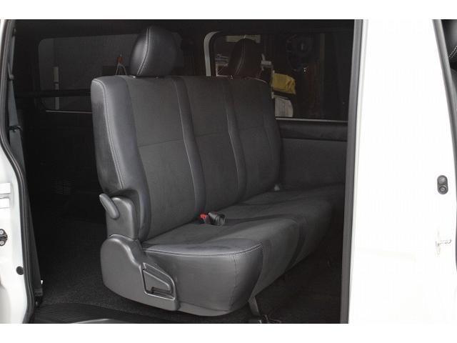 ハイエースバン スーパーＧＬ　ダークプライムＩＩ　７型ｘ４ＷＤｘセ－フティセンスｘＴＲＤフロントスポイラーｘマッドフラップｘ１５ＡＷｘインテリジェントクリアランスソナ－ｘ両側電動スライドｘハ－フレザ－ｘ純正ナビＴＶｘパノラミックビュ－モニタ－ｘＥＴＣ（26枚目）