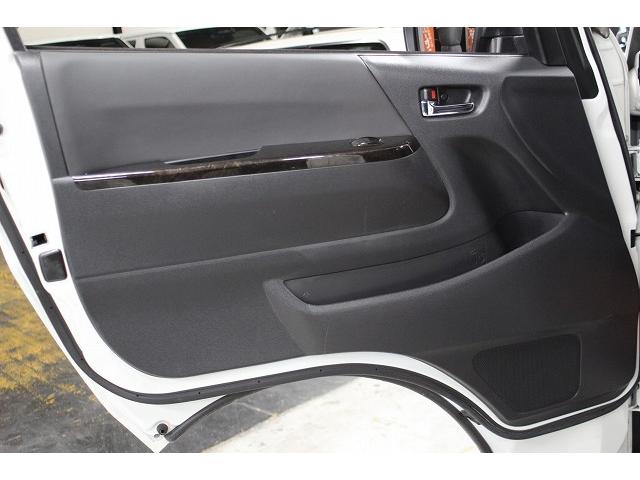 ハイエースバン スーパーＧＬ　ダークプライムＩＩ　７型ｘ４ＷＤｘセ－フティセンスｘＴＲＤフロントスポイラーｘマッドフラップｘ１５ＡＷｘインテリジェントクリアランスソナ－ｘ両側電動スライドｘハ－フレザ－ｘ純正ナビＴＶｘパノラミックビュ－モニタ－ｘＥＴＣ（35枚目）