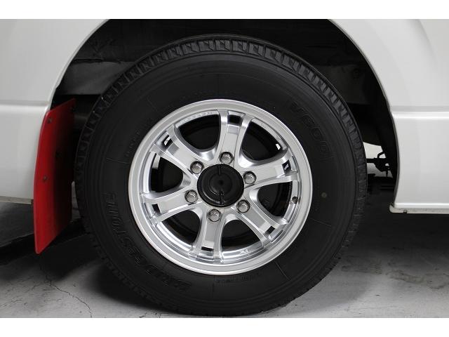 ハイエースバン スーパーＧＬ　ダークプライムＩＩ　７型ｘ４ＷＤｘセ－フティセンスｘＴＲＤフロントスポイラーｘマッドフラップｘ１５ＡＷｘインテリジェントクリアランスソナ－ｘ両側電動スライドｘハ－フレザ－ｘ純正ナビＴＶｘパノラミックビュ－モニタ－ｘＥＴＣ（64枚目）