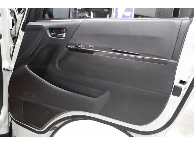 ハイエースバン スーパーGL ダークプライムII 6型xセ-フティセンスxモデリスタフロントスポイラーx両側電動スライドxインテリジェントクリアランスソナーx10インチナビxバックカメラxETCxデジタルインナーミラーxハーフレザーシートxスマートキ(30枚目)