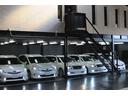 当社は希少なクラウンエステート専門店です。他にも人気のハイ・レジアスエース・ミニバンやSUV、ハイブリッドや軽などのエコカー・福祉車両等も積極的に販売しております。店頭に無い車種もご相談ください!