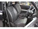 シート画像です!画像は運転席です。カプロンシートです。本革の風合いを持った合成皮革ポリウレタンレザーです。革独特の風合いとビ二―ルレザーの耐久性と防水性があります!