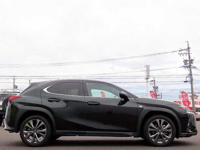 LEXUS UX UX200 F SPORT