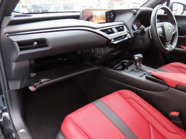 LEXUS UX UX200 F SPORT