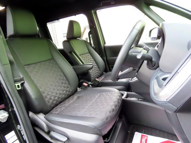 ヴォクシー ハイブリッドＳ－Ｚ　衝突軽減ブレーキ　ＬＤＡ　ＢＳＭ　ＡＣＣ　クリアランスソナー　ナビ（Ｔコネクト再登録でＲ１１年２月まで地図使用可）　Ｂｌｕｅｔｏｏｔｈ　バックカメラ　ハーフレザー　両パワスラ　パワーバック　１オーナー（21枚目）