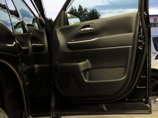 ヴォクシー ハイブリッドＳ－Ｚ　衝突軽減ブレーキ　ＬＤＡ　ＢＳＭ　ＡＣＣ　クリアランスソナー　ナビ（Ｔコネクト再登録でＲ１１年２月まで地図使用可）　Ｂｌｕｅｔｏｏｔｈ　バックカメラ　ハーフレザー　両パワスラ　パワーバック　１オーナー（56枚目）