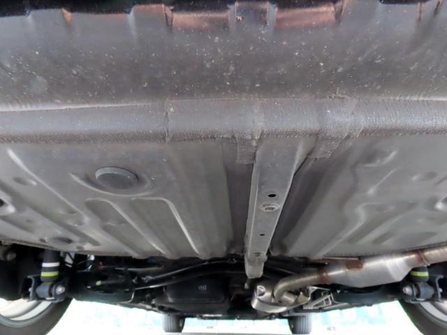 ヴォクシー ハイブリッドＳ－Ｚ　衝突軽減ブレーキ　ＬＤＡ　ＢＳＭ　ＡＣＣ　クリアランスソナー　ナビ（Ｔコネクト再登録でＲ１１年２月まで地図使用可）　Ｂｌｕｅｔｏｏｔｈ　バックカメラ　ハーフレザー　両パワスラ　パワーバック　１オーナー（58枚目）