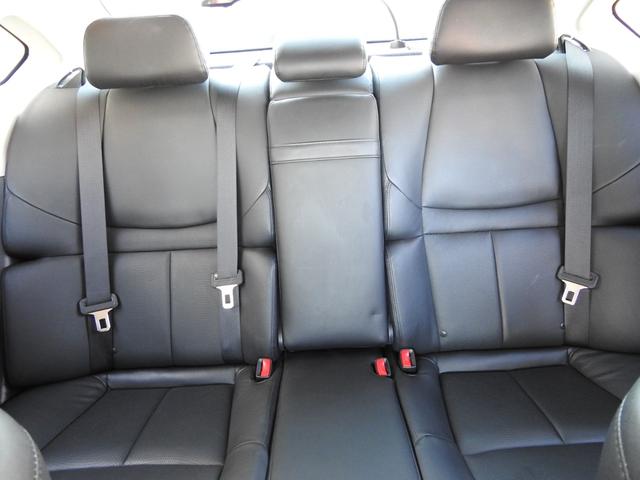 フーガ ２５０ＶＩＰ　メーカーＨＤＤナビ　フルセグ　アラウンドビューモニター　レザーシート　ＬＥＤヘッド　リヤサンシェード　リヤ読書灯　後期モデル　クルーズコントロール　ＥＴＣ（37枚目）