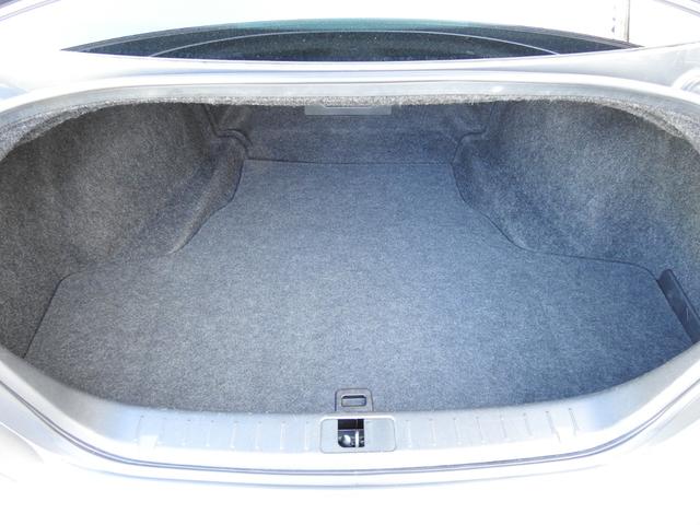 フーガ ２５０ＶＩＰ　メーカーＨＤＤナビ　フルセグ　アラウンドビューモニター　レザーシート　ＬＥＤヘッド　リヤサンシェード　リヤ読書灯　後期モデル　クルーズコントロール　ＥＴＣ（44枚目）