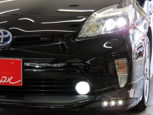 プリウス Ｇツーリングセレクション　ＴＲＤスポーツエアロ　ＬＥＤヘッドライト　純正ＨＤＤナビゲーション　フルセグＴＶ走行中視聴可　バックカメラ　パーキングアシスト　ＨＵＤ　禁煙車　クルーズコントロール　スマートキー　パワーシート（17枚目）