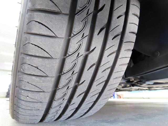 プリウス Ｇツーリングセレクション　ＴＲＤスポーツエアロ　ＬＥＤヘッドライト　純正ＨＤＤナビゲーション　フルセグＴＶ走行中視聴可　バックカメラ　パーキングアシスト　ＨＵＤ　禁煙車　クルーズコントロール　スマートキー　パワーシート（27枚目）