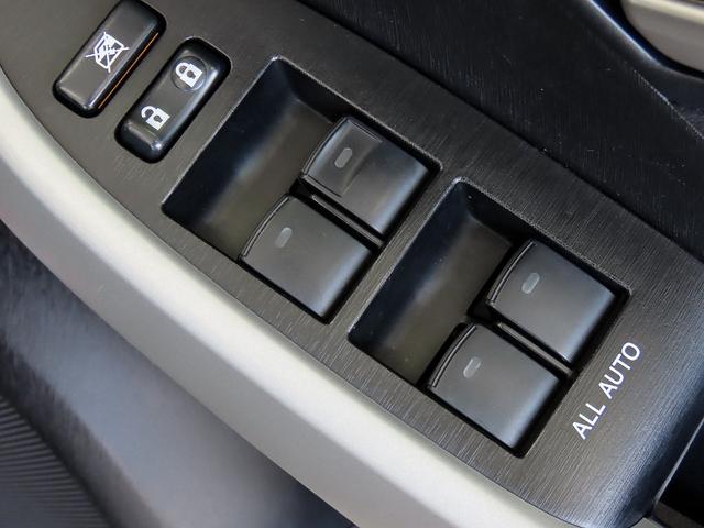 プリウス Ｇツーリングセレクション　ＴＲＤスポーツエアロ　ＬＥＤヘッドライト　純正ＨＤＤナビゲーション　フルセグＴＶ走行中視聴可　バックカメラ　パーキングアシスト　ＨＵＤ　禁煙車　クルーズコントロール　スマートキー　パワーシート（57枚目）