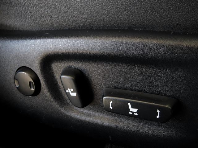 プリウス Ｇツーリングセレクション　ＴＲＤスポーツエアロ　ＬＥＤヘッドライト　純正ＨＤＤナビゲーション　フルセグＴＶ走行中視聴可　バックカメラ　パーキングアシスト　ＨＵＤ　禁煙車　クルーズコントロール　スマートキー　パワーシート（61枚目）