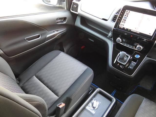 セレナ e-パワー ハイウェイスターV 寒冷地仕様 純正ナビ フリップダウンモニター プロパイロット 全方位カメラ 前後ドラレコ ETC2.0 両側パワースライドドア シートヒーター ステアリングヒーター(19枚目)