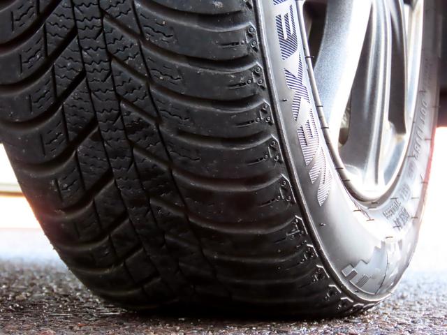 カローラフィールダー ハイブリッドG 衝突軽減ブレーキ LDA ナビ フルセグTV Bluetooth MSV バックカメラ ETC ドラレコ シートヒーター ステアスイッチ LEDオートライト オートハイビーム スマートキー ユーザー買(16枚目)