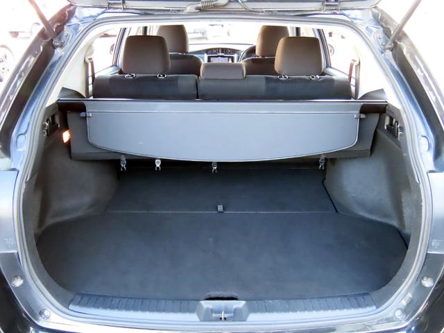 カローラフィールダー ハイブリッドG 衝突軽減ブレーキ LDA ナビ フルセグTV Bluetooth MSV バックカメラ ETC ドラレコ シートヒーター ステアスイッチ LEDオートライト オートハイビーム スマートキー ユーザー買(25枚目)