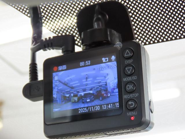 アルトラパン L 禁煙車 ユーザー買取車 車検9年1月 純正SDナビ ワンセグTV バックカメラ レーダーブレーキサポート アイドリングストップ搭載車 前後ドライブレコーダー 電動格納ミラー スマートキー(50枚目)